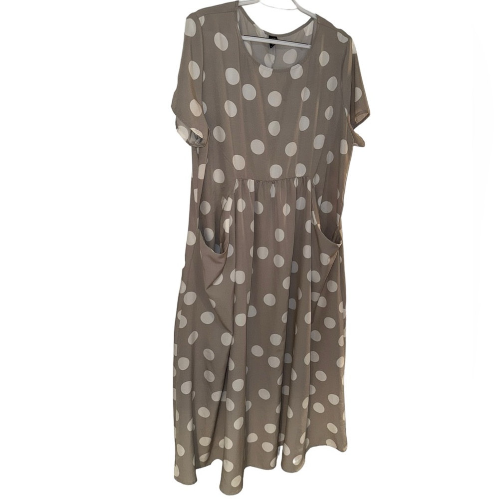 Women’s Emery Rose Light Gray & White Short Sleeved Round Neck Dress. Size XXL. - Picture 5 of 8